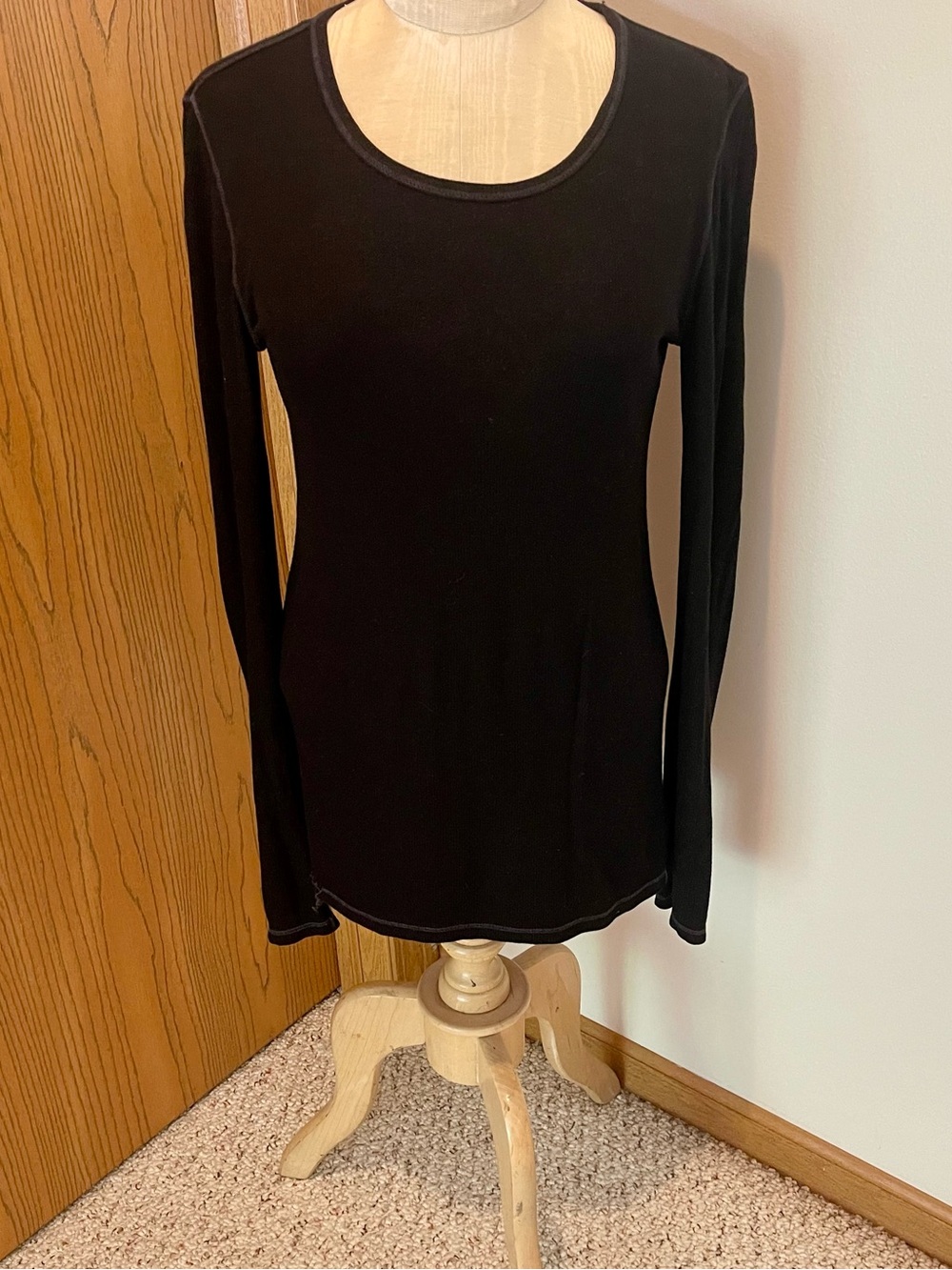 Splendid Black Scoop Neck Long Sleeve Top